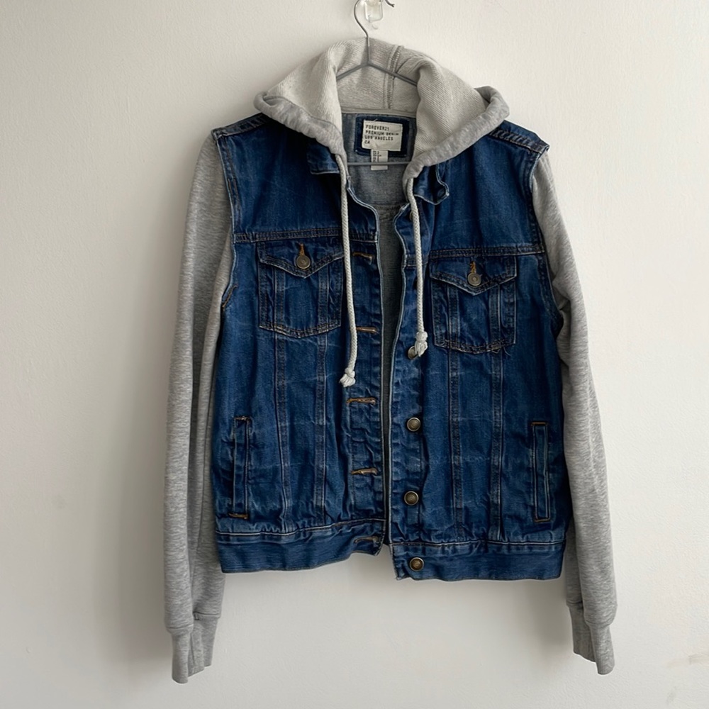Denim sweatshirt jacket